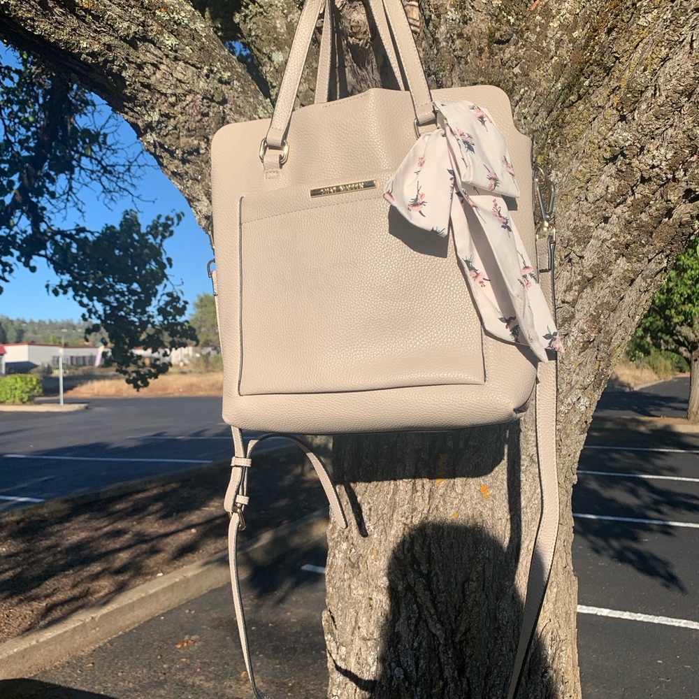 Steve Madden Cream Shoulder Bag with Floral Scarf,HP25 - Picture 7 of 10